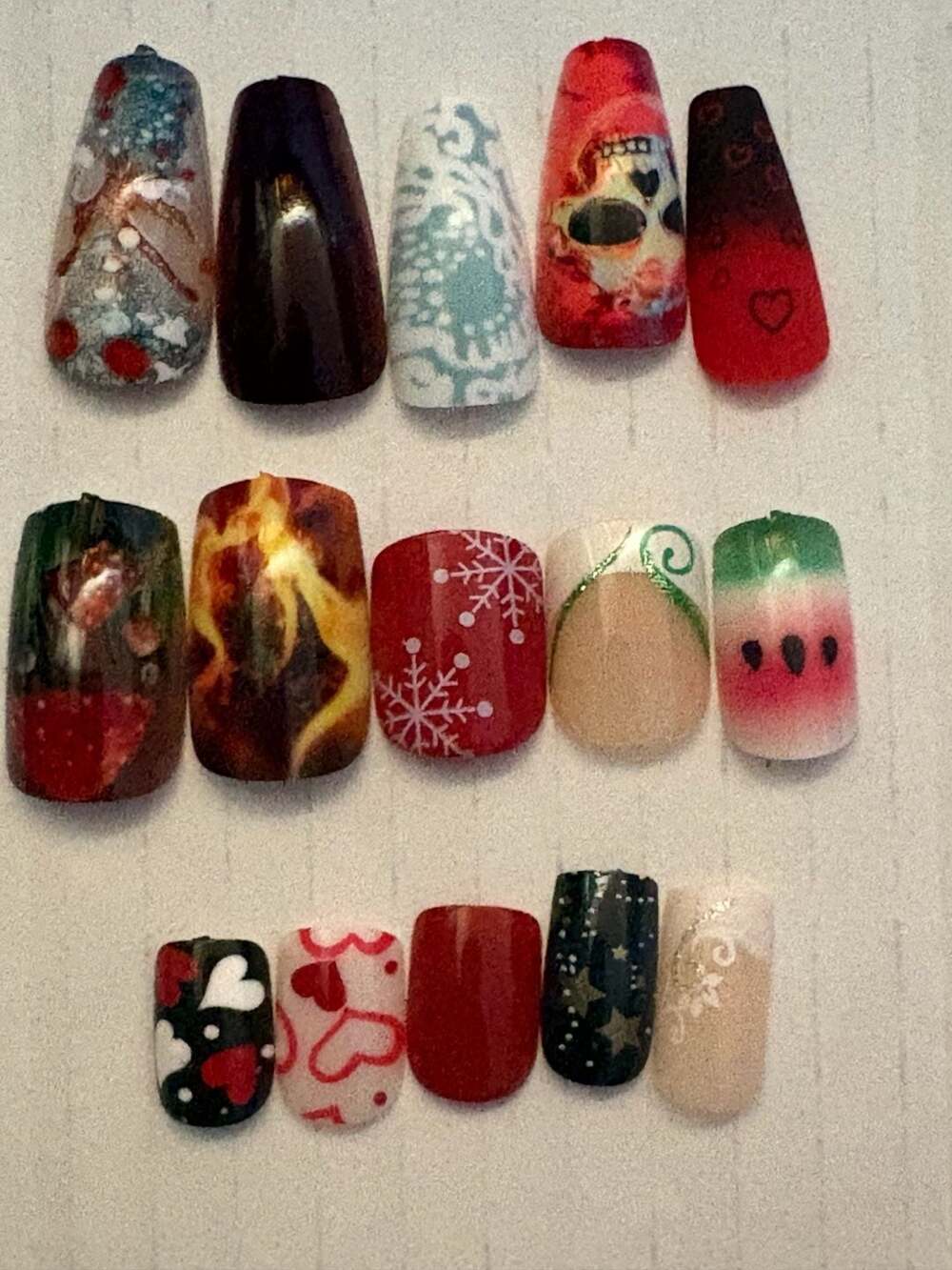 Pretty fashionable Press-On Nails